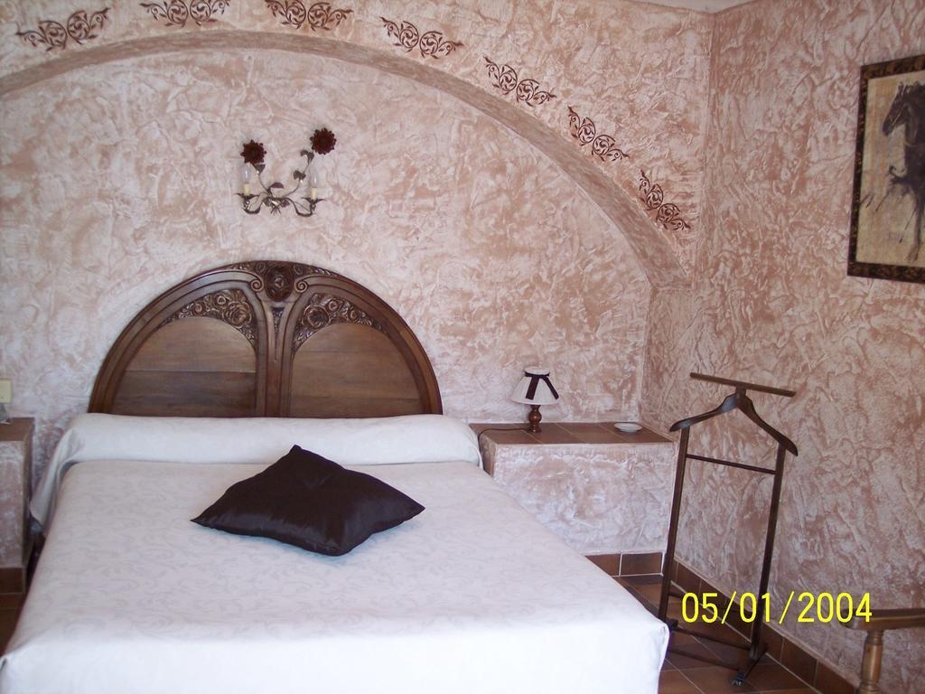 La Pierrerie Otel Grimaud Oda fotoğraf