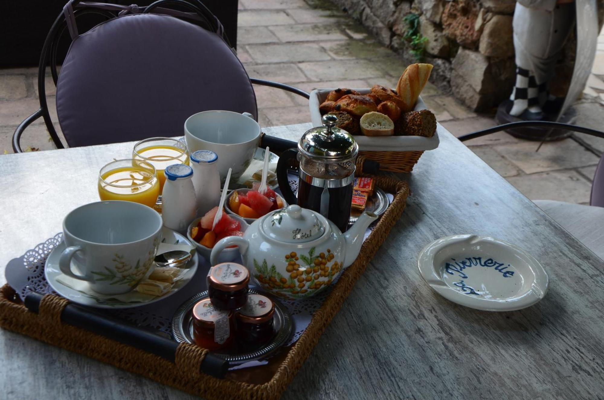 La Pierrerie Otel Grimaud Dış mekan fotoğraf